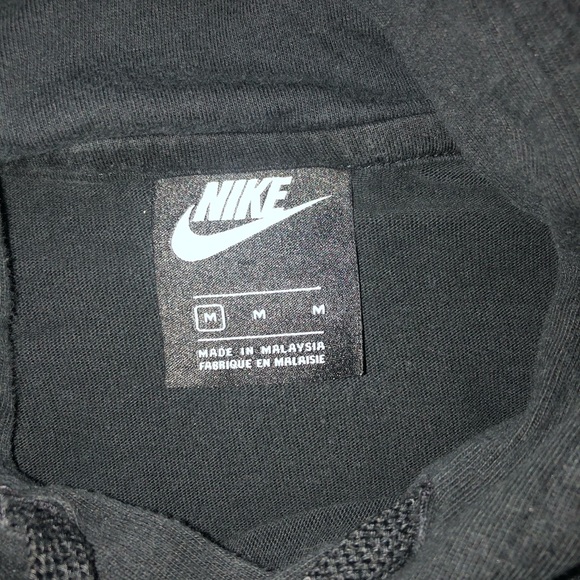 Black nike sweatshirt - Picture 3 of 4